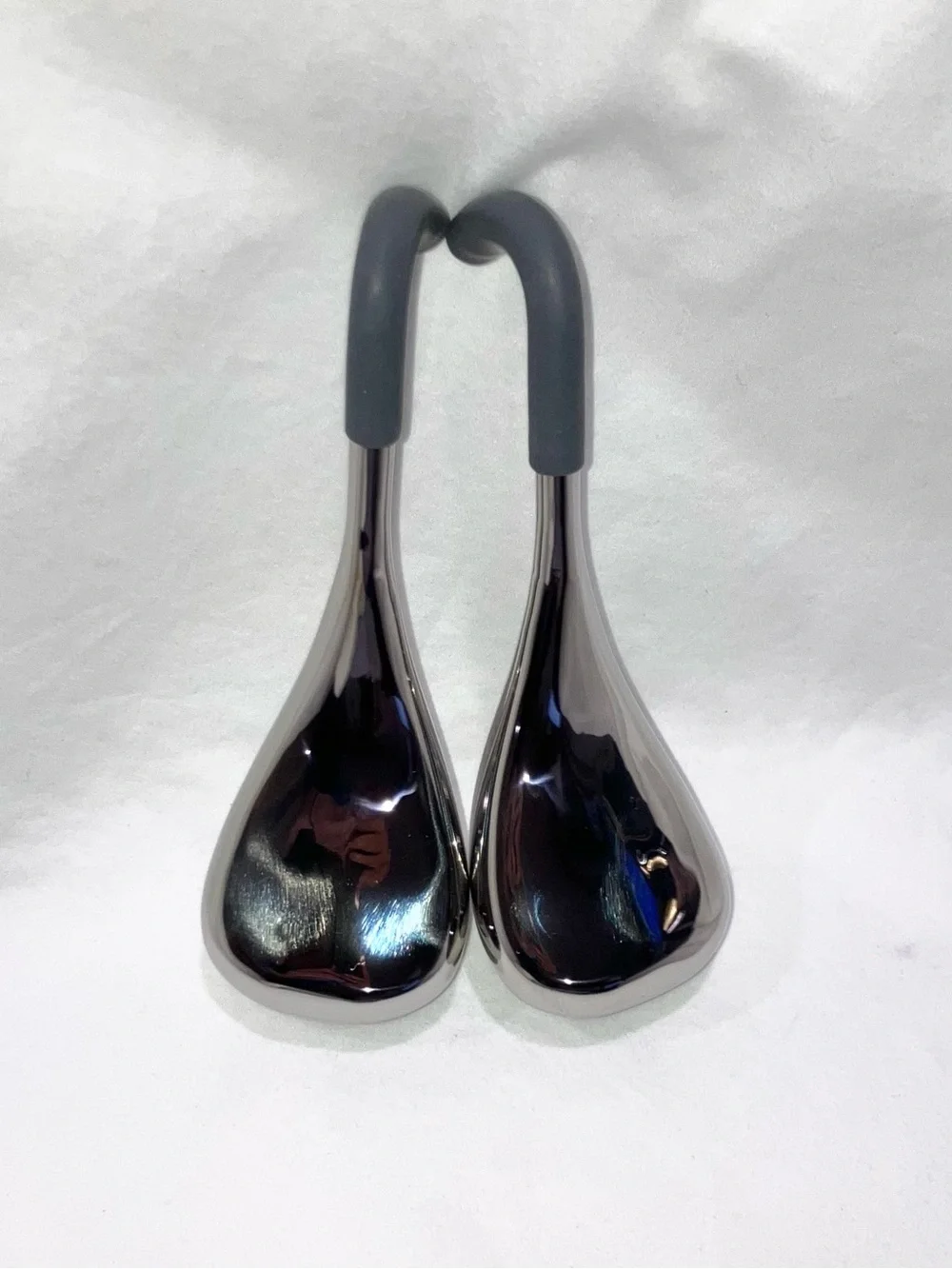 New Williams Sonoma Signature Wine-Chilling Wands Coolers Chillers / Cryo Sticks